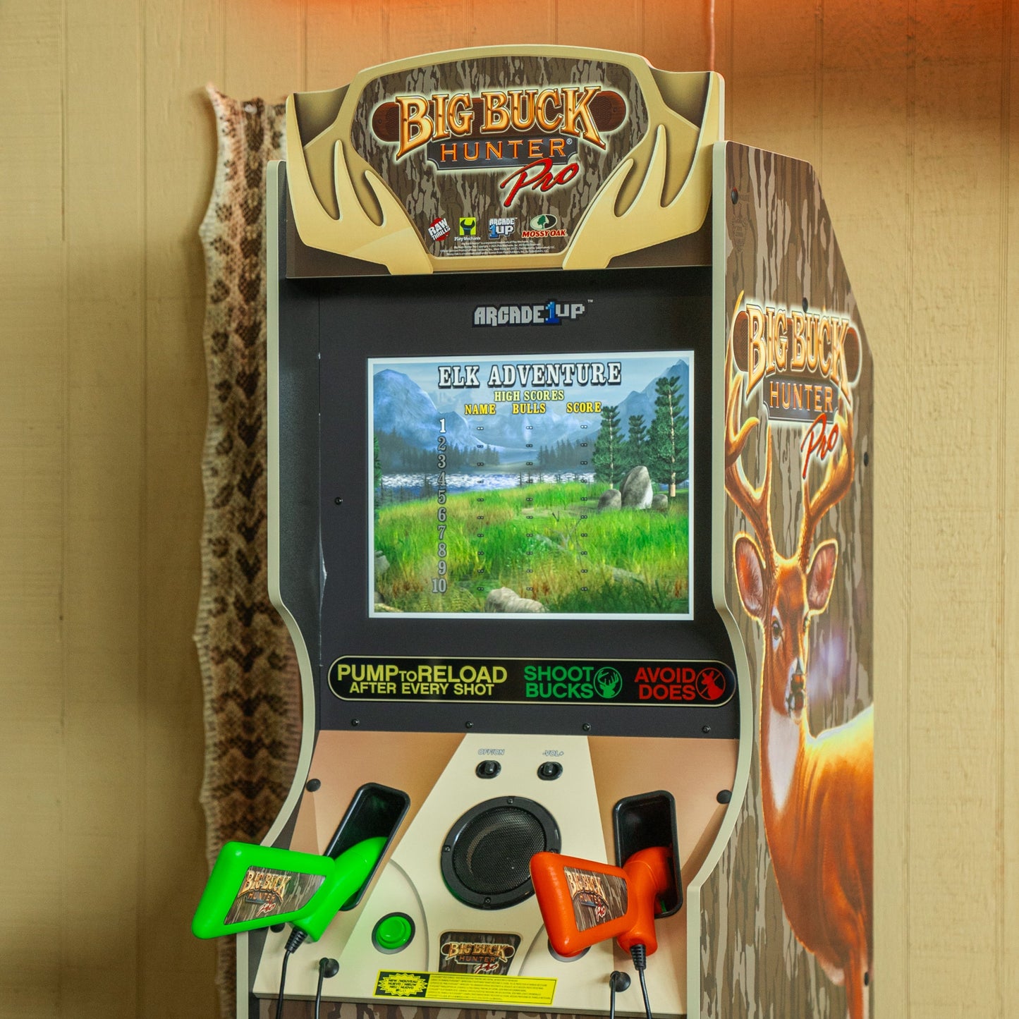 Big Buck Hunter Mossy Oak Deluxe Arcade Machine
